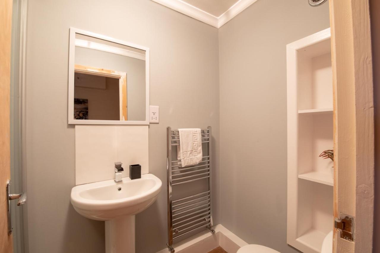 Host & Stay - Hanover Apartment Swansea Exteriör bild
