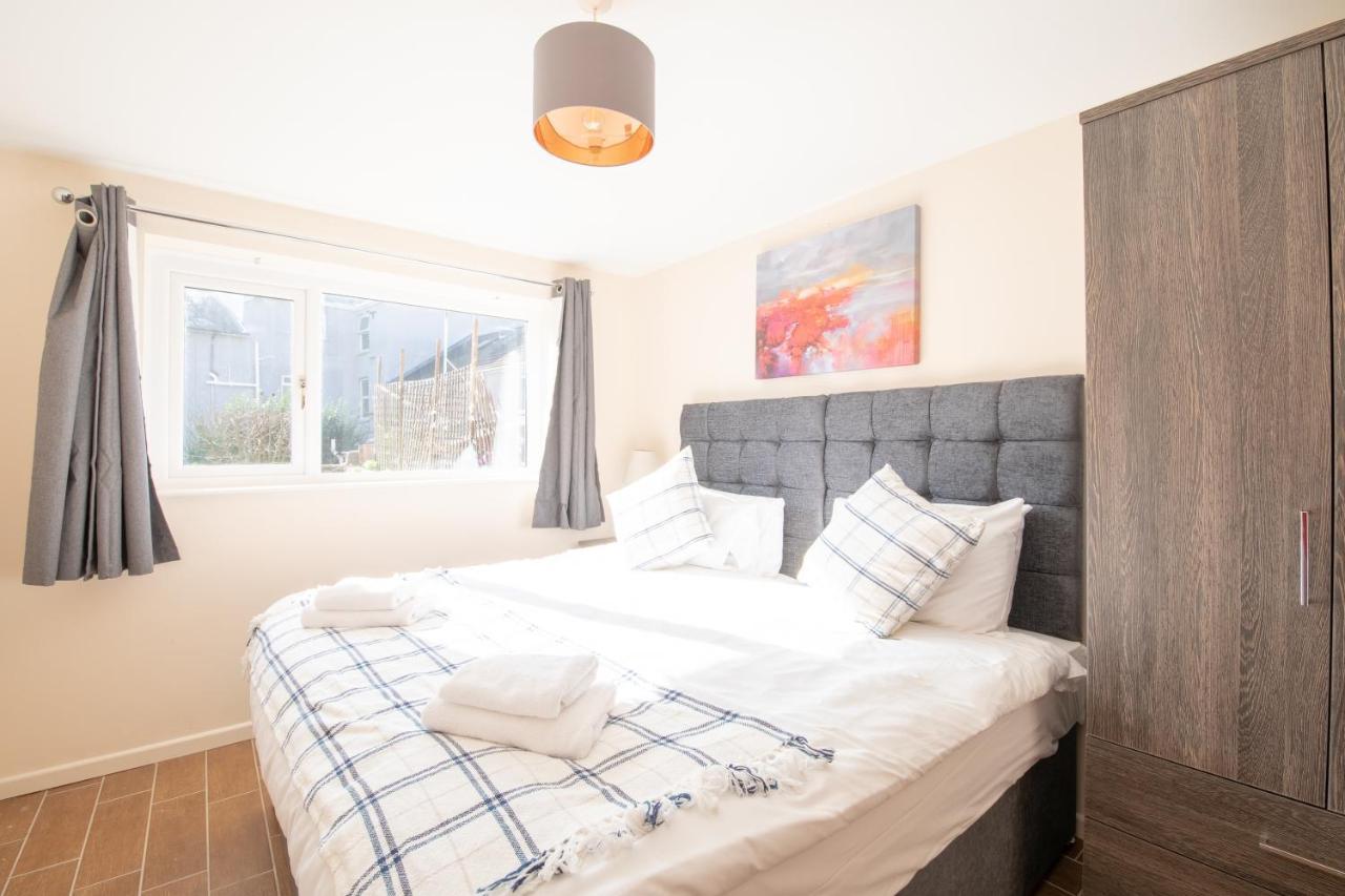 Host & Stay - Hanover Apartment Swansea Exteriör bild